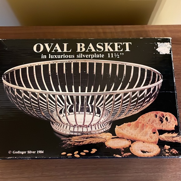 VTG Silverplate Wire Oval Basket by Godinger - Picture 2 of 6